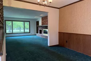 44 West St, Clintonville, WI 54929 - Photo 7