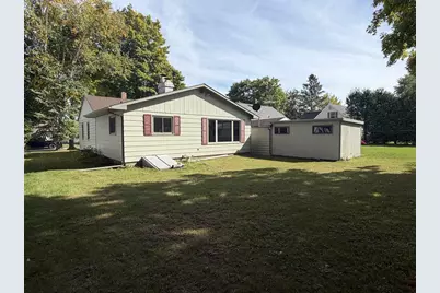 44 West Street, Clintonville, WI 54929 - Photo 3