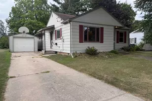 44 West St, Clintonville, WI 54929 - Photo 29
