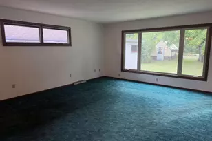 44 West St, Clintonville, WI 54929 - Photo 21