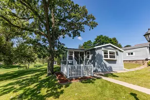 815 Union St, Mineral Point, WI 53565 - Photo 27