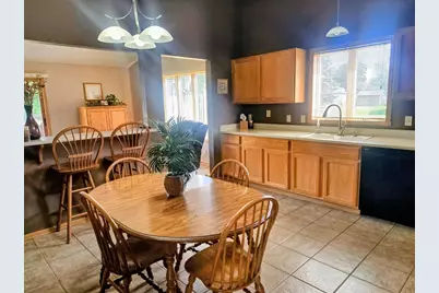 1604 Evergreen Drive, Janesville, WI 53546 - Photo 5