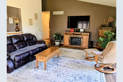 1604 Evergreen Drive, Janesville, WI 53546 - Photo 3