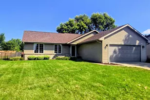 1604 Evergreen Dr, Janesville, WI 53546 - Photo 1