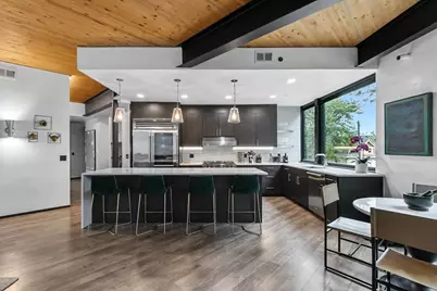 211 S Henry Street #201, Madison, WI 53703 - Photo 9