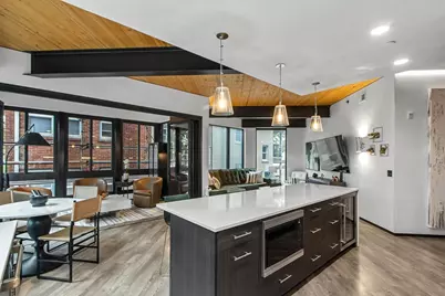 211 S Henry Street #201, Madison, WI 53703 - Photo 7