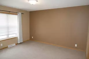 603 N Wacouta Ave, Prairie Du Chien, WI 53821 - Photo 11