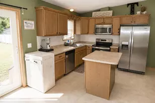603 N Wacouta Ave, Prairie Du Chien, WI 53821 - Photo 7