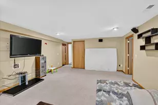 3413 Dorchester Way, Madison, WI 53719 - Photo 29