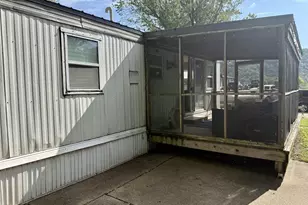 208 Hideaway Ct, Prairie Du Chien, WI 53821 - Photo 17