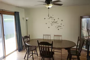 549 N Grant Ave, Janesville, WI 53548 - Photo 9