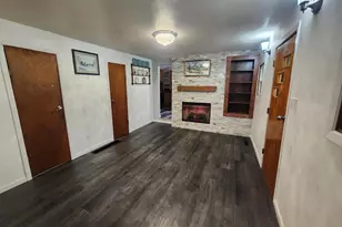108 N Washington St, Deerfield, WI 53531 - Photo 5
