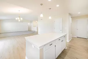 3687 Cardinal Dr, Beloit, WI 53511 - Photo 5
