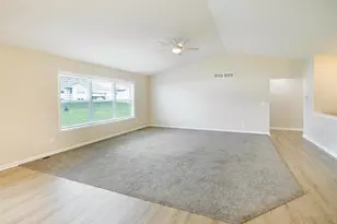 3687 Cardinal Dr, Beloit, WI 53511 - Photo 7