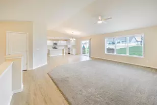 3687 Cardinal Dr, Beloit, WI 53511 - Photo 17