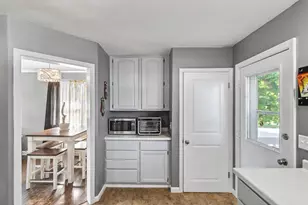 529 W Cook St, Portage, WI 53901 - Photo 7