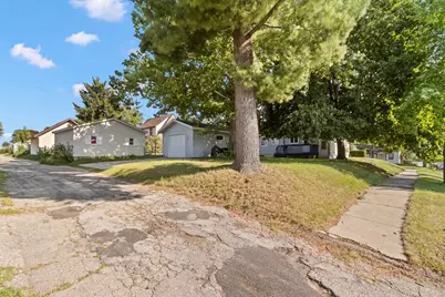 529 W Cook Street, Portage, WI 53901 - Photo 45
