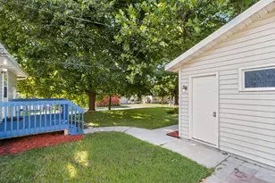 529 W Cook St, Portage, WI 53901 - Photo 33