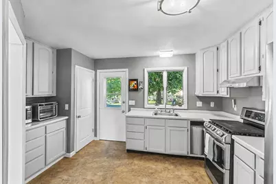 529 W Cook Street, Portage, WI 53901 - Photo 3