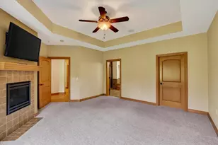 9001 Hawks Reserve Ln, Verona, WI 53593 - Photo 27