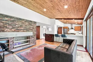 6402 Inner Dr, Madison, WI 53705 - Photo 5