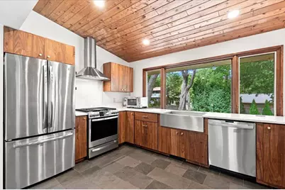 6402 Inner Drive, Madison, WI 53705 - Photo 7