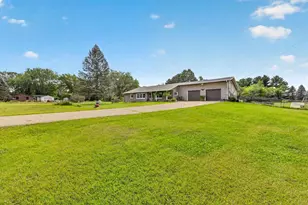 W6219 Bush Rd, Pardeeville, WI 53954 - Photo 33