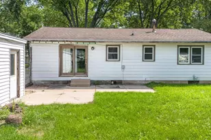 2426 Butlin Dr, Beloit, WI 53511 - Photo 7