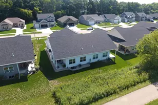 3835 Tanglewood Pl, Janesville, WI 53546 - Photo 37