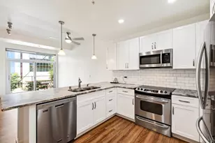 309 W Washington Ave, Madison, WI 53703 - Photo 7