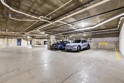 309 W Washington Avenue #203, Madison, WI 53703 - Photo 27