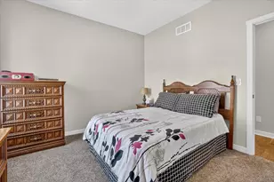 3835 Tanglewood Pl, Janesville, WI 53546 - Photo 25