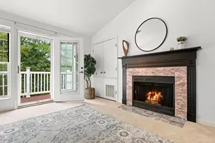 917 Harbor House Dr, Madison, WI 53719 - Photo 9