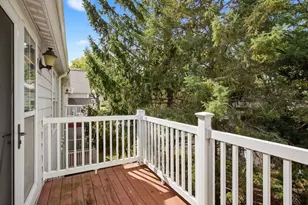 917 Harbor House Dr, Madison, WI 53719 - Photo 11