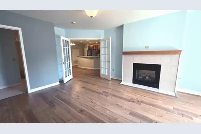 360 W Washington Avenue #215, Madison, WI 53703 - Photo 17
