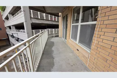 360 W Washington Avenue #215, Madison, WI 53703 - Photo 35