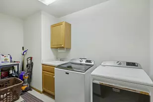 210 Pinnacle Dr, Lake Mills, WI 53551 - Photo 39