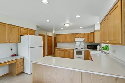 210 Pinnacle Drive, Lake Mills, WI 53551 - Photo 17
