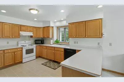210 Pinnacle Drive, Lake Mills, WI 53551 - Photo 19