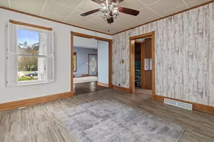 112 W Howard St, Portage, WI 53901 - Photo 7