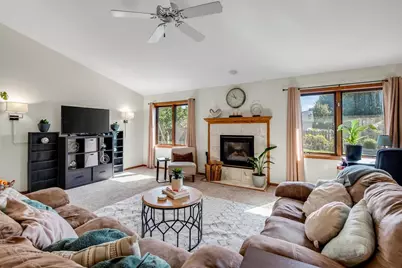 1357 Overlook Pass, Sun Prairie, WI 53590 - Photo 15