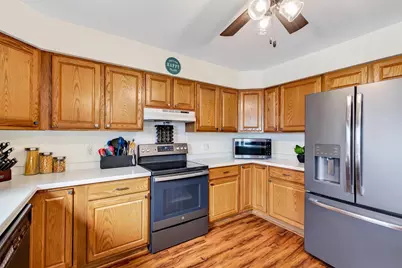 1357 Overlook Pass, Sun Prairie, WI 53590 - Photo 19