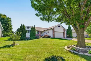 1357 Overlook Pass, Sun Prairie, WI 53590 - Photo 1
