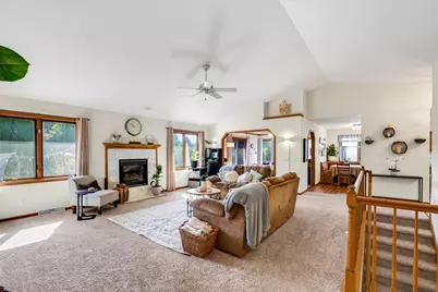 1357 Overlook Pass, Sun Prairie, WI 53590 - Photo 7