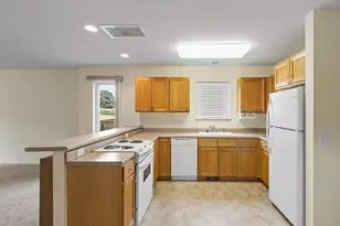 408 Michele St, Mount Horeb, WI 53572 - Photo 9