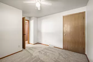 718 Bickley Ct, Stoughton, WI 53589 - Photo 29