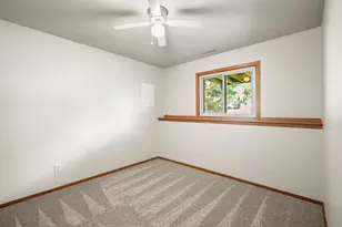 718 Bickley Ct, Stoughton, WI 53589 - Photo 27