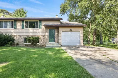 718 Bickley Court, Stoughton, WI 53589 - Photo 1