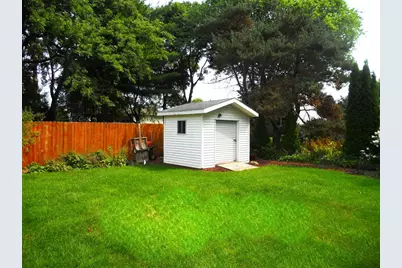 1065 Tara Drive, Sun Prairie, WI 53590 - Photo 15
