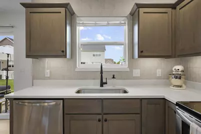 431 Hercules Trail, Madison, WI 53718 - Photo 15